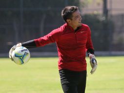 El arquero chileno ha sido fundamental para los Rojinegros en los últimos dos torneos. ARCHIVO /