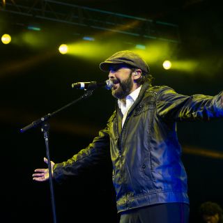 Juan Luis Guerra comanda de nuevo los Top Latin Albums