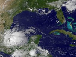 La tormenta continúa su desplazamiento lento por el territorio nacional. AFP /