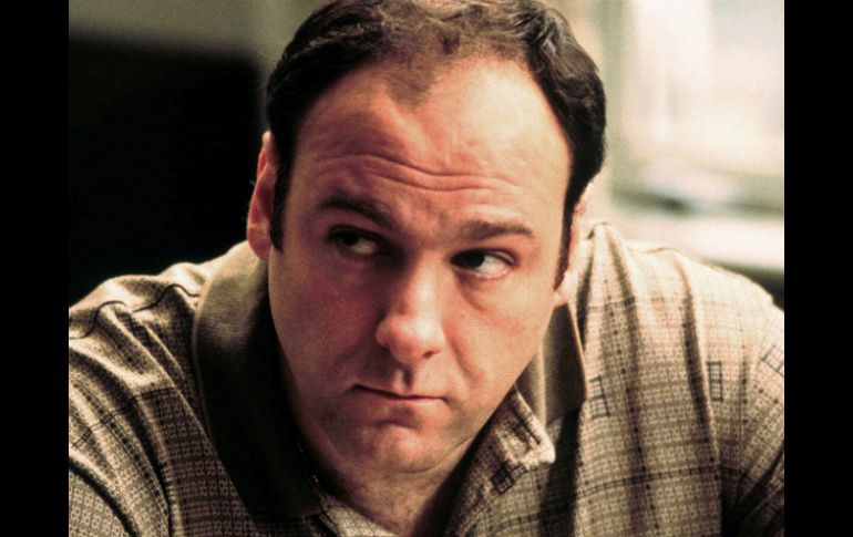 Durante la cena el actor toma ocho bebidas alcohólicas, como ron, piña colada y cerveza según el diario estadounidense. ARCHIVO /