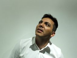 El cantante promociona su nuevo disco en vivo, titulado ''En primera fila''. ARCHIVO /