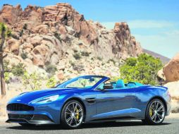 Deportivo. El Vanquish Volante luce una silueta espectacular. ESPECIAL /