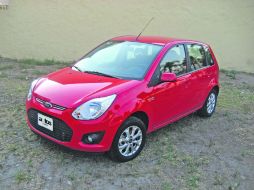 Potente. En el segmento, es uno de los que tiene más caballos bajo el cofre. A. LOZOYA.  /