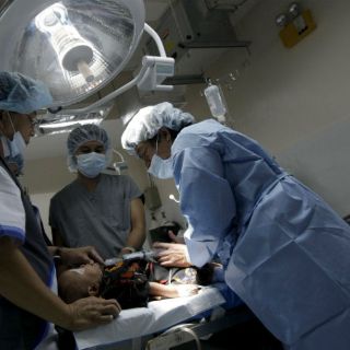 Niña con trasplante de pulmón deja coma inducido