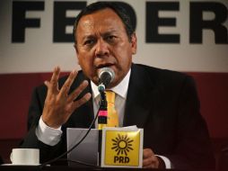 Jesús Zambrano dice que las especulaciones surgen a partir de lo dicho por Peña Nieto en Londres. ARCHIVO /