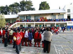 El ciclo escolar 2013-2014 finalizará el 15 de julio del año próximo y se tomarán ocho viernes para capacitar a los profesores. ARCHIVO /