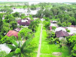 Descanso. Modestas cabañas con áreas jardinadas y bien cuidadas en medio de la selva. ESPECIAL /