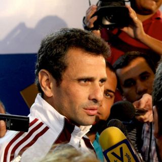 Dejan ''consignada'' una denuncia contra Capriles en la ONU