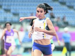 Gabriela Medina ostenta ahora las coronas de campeona nacional en la edición 2012 y 2013 en los 400 metros. ESPECIAL /