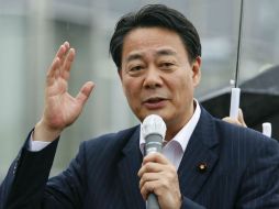 El presidente del opositor Partido Democrático de Japón (PDJ), Banri Kaieda durante un mitin electoral. EFE /