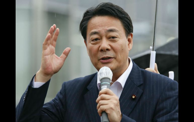 El presidente del opositor Partido Democrático de Japón (PDJ), Banri Kaieda durante un mitin electoral. EFE /