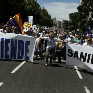 Marea blanca vuelve a defender la sanidad pública
