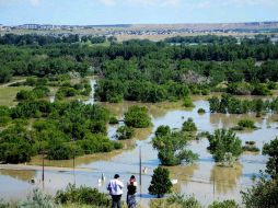 El estado de emergencia se mantiene en una decena de municipios de la provincia. AP /