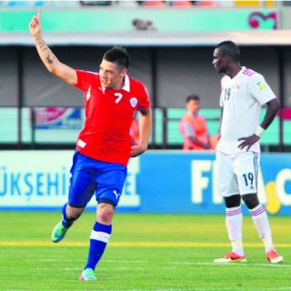 Chile remonta a Egipto; Uruguay cae con Croacia