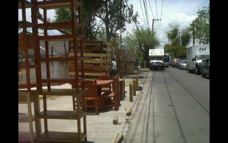 Son cuatro familias purépechas que llegaron al cruce de Patria y Prolongación Alcalde hace más de 10 años. ARCHIVO /