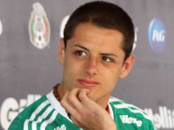 Javier ''Chicharito'' Hernández pide al entrenador del ManU seguir de cerca al mediocampista de Tigres. ARCHIVO /