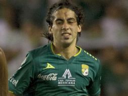 El León del delantero uruguayo Matías Britos, se medirá con  el O'Higgins, que viene dirigido por el técnico argentino Eduardo Berizzo. ARCHIVO /