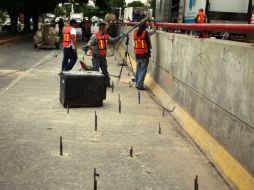 El trabajo preventivo y de reparación emprendido consistió en la aplicación de una técnica de inyección de polímeros expansivos. ARCHIVO /