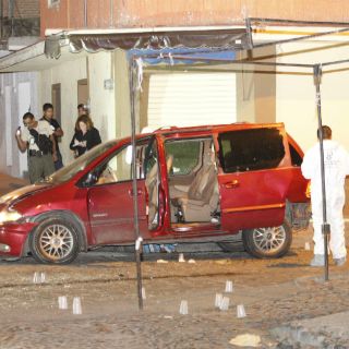 Mueren tres personas durante enfrentamiento en Santa Anita