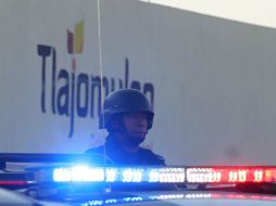 Policía de Tlajomulco patrulla la zona y encuentra a sujetos que coincidían con la descripción de los asaltantes. ARCHIVO /