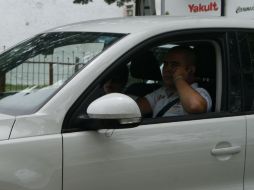 Atender simultáneamente el celular y el volante propicia consecuencias mortales.  /