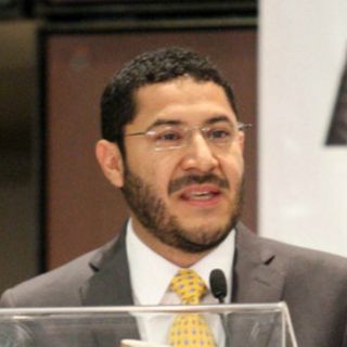 Presenta Morena plan energético; rechaza entrar a Pacto