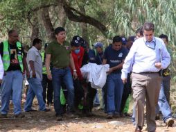 Los policías fueron secuestrados y asesinados por un comando armado. ARCHIVO /