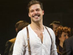 Ricky Martin en su personaje de ''Che'' en la puesta en escena ''Evita''. ARCHIVO /