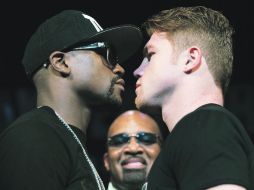 loyd Mayweather Jr. y Saúl Álvarez ofrecieron la segunda conferencia de prensa en la gira promocional, esta vez en Washington D.C. ESPECIAL /