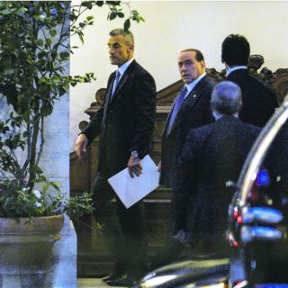 Protestan por la condena otorgada a Silvio Berlusconi