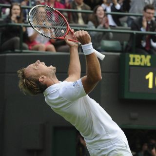 Azarenka, Isner y Darcis se retiran de Wimbledon