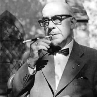 Reconocen en libro contribución de Usigli al teatro mexicano