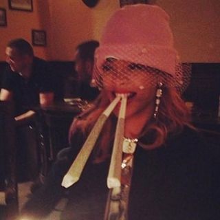 Laura Bozzo califica a Rihanna de un ''asco'' por fumar marihuana