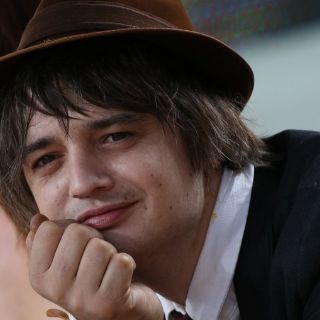 Pete Doherty venderá... basura