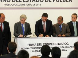 Firma del Convenio Marco de colaboración para impulsar la creación del primer Museo de la Música de México. NTX /