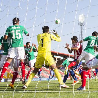 La Sub-20 va por un milagro