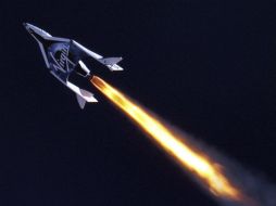 En la próxima década regresaremos a la Luna y cinco años más tarde habrá allí un hotel. ARCHIVO /