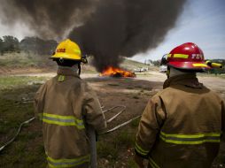 Son 111 kilos de mariguana, nueve plantas, 49 gramos de cocaína y más, lo destruído por la PGR Jalisco.  /