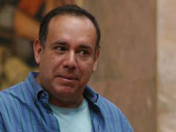 La escultura ''Cabeza de Goliat'' del artista mexicano Rafael Coronel, es adquirida por 180 mil pesos. ARCHIVO /