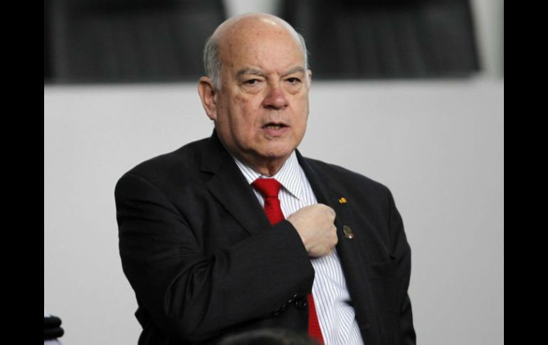 Insulza afirma que la aprobación ''es un paso fundamental hacia una vida más digna para millones de inmigrantes''. ARCHIVO /