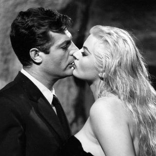 Amsterdam revive el universo de Fellini en la mayor antológica sobre cineasta