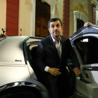 Ahmadineyad viaja a Rusia para profundizar relaciones