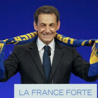 Encuesta revela baja popularidad de Sarkozy