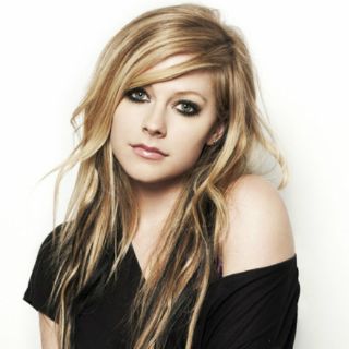 Avril Lavigne se casa con Chad Kroeger