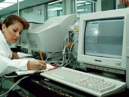 Con este sistema, se podrán controlar los procesos de venta, cobranza, inventarios y contabilidad. ARCHIVO /