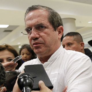 Unasur debe pedir explicación a EU por espionaje: Ecuador