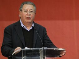 El director de la CFE, Francisco Rojas, asegura que para finales de este año se licitarán ocho centrales más. ARCHIVO /