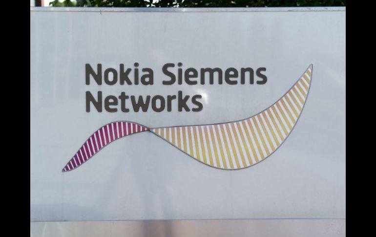 Logotipo de Nokia Siemens Network en la sede de la compañía en Finlandia. EFE /