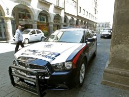 Elementos de la Policía Municipal de Guadalajara aparecieron en atracos, pero los ladrones lograron escapar. ARCHIVO /