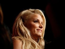 Tras una exitosa cesárea, la cantante y su hijo recién nacido se reportan bien de salud. ARCHIVO /